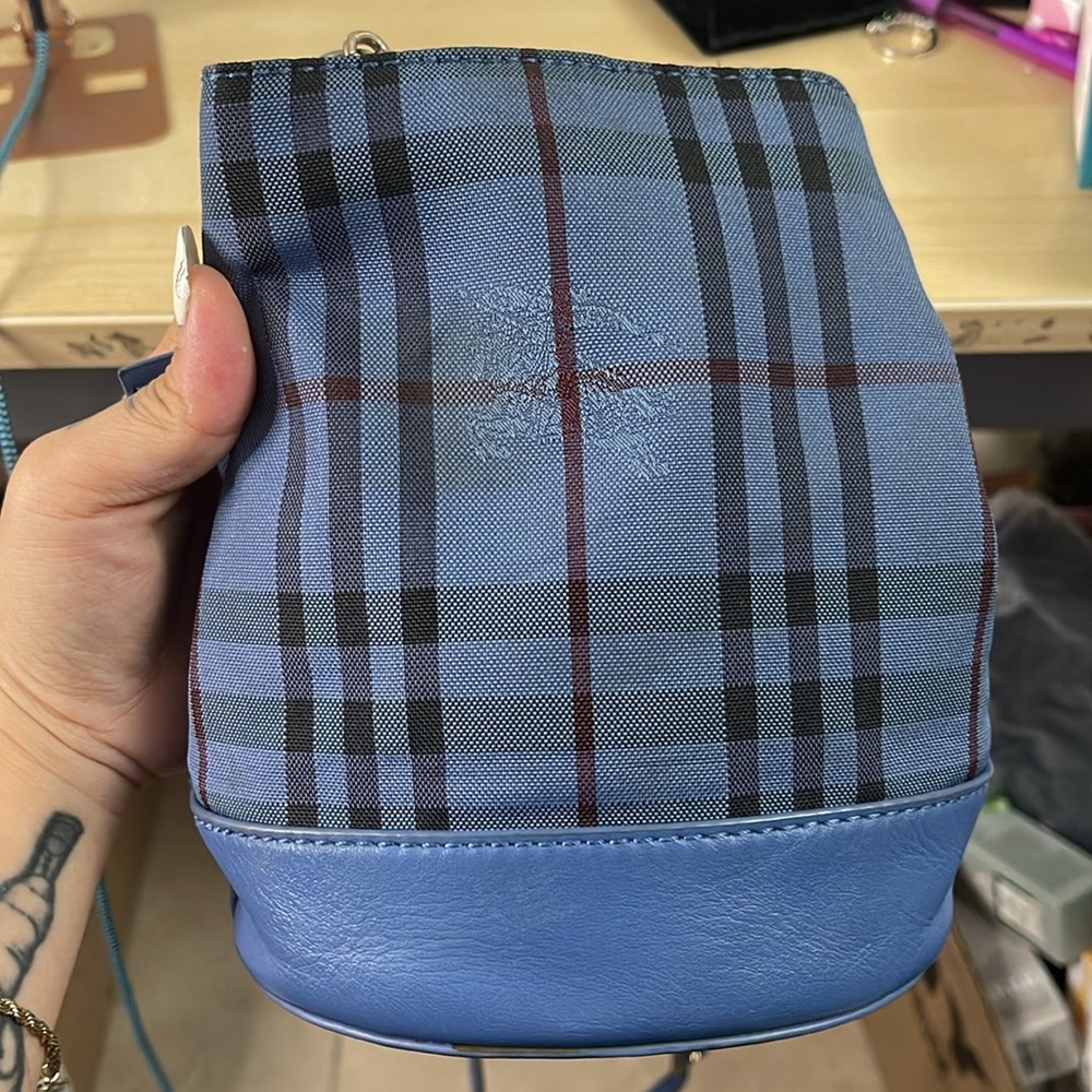 Authentic Burberry Blue Bucket bag - Picture 2 of 9